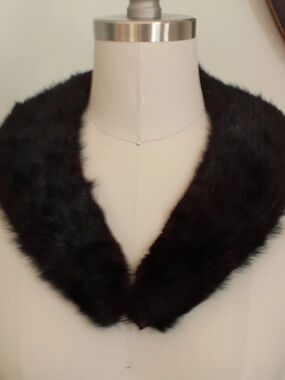 1950’s Dyed Dark Mink Collar